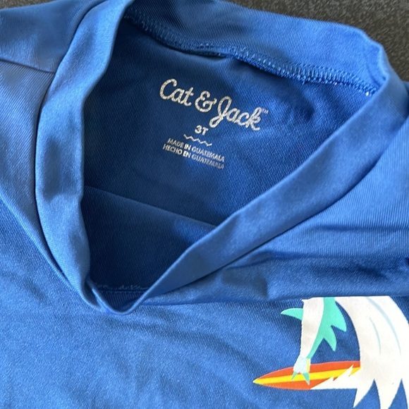 Cat & jack tee - Picture 2 of 2